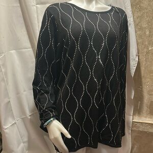 NWT Sz 3x black sweater like top